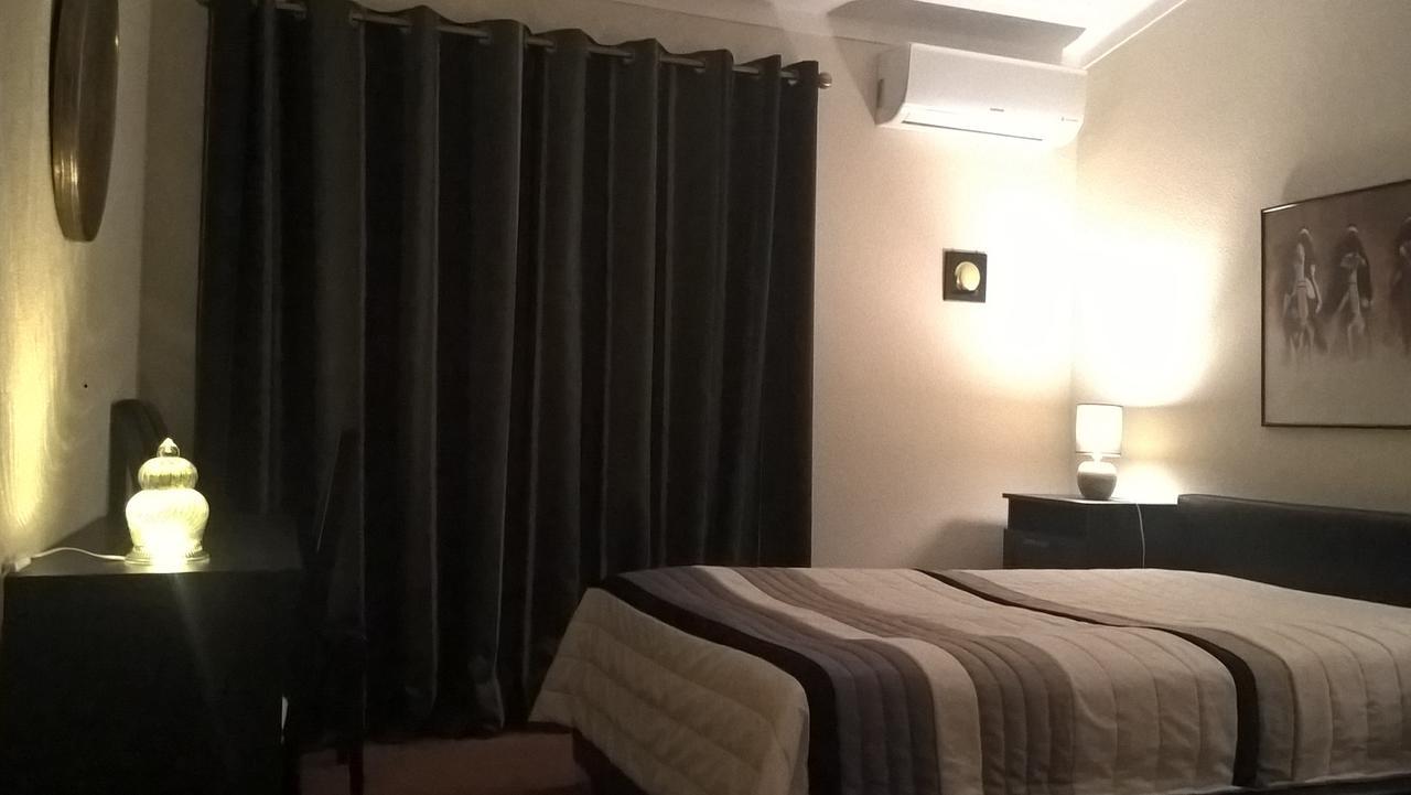 Apartment Tudo Bem โอลเญา ภายนอก รูปภาพ